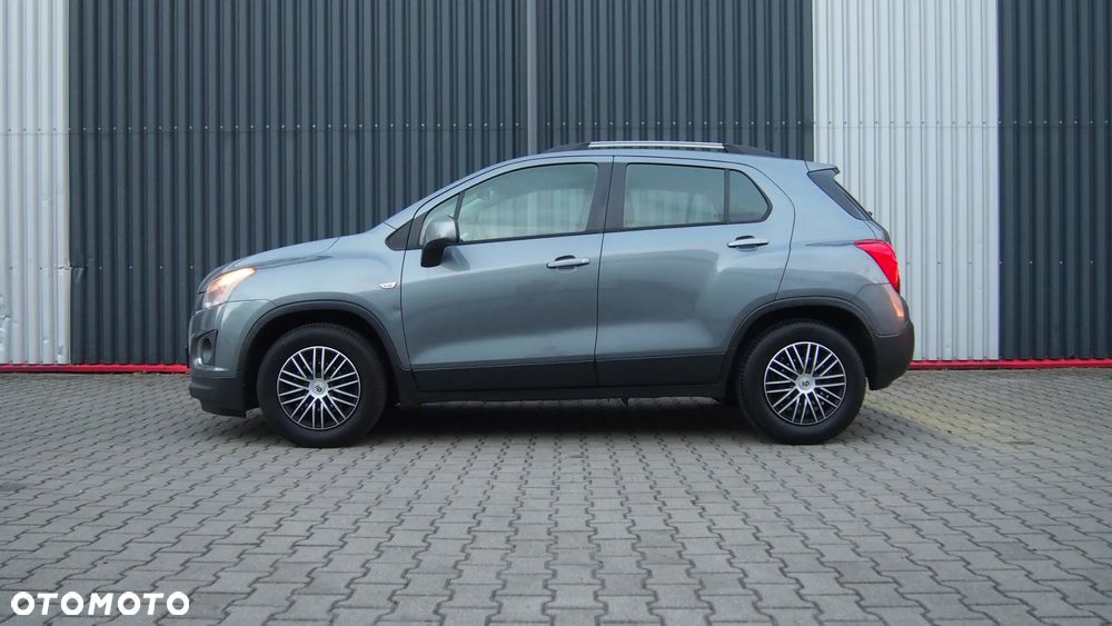 Chevrolet Trax 1.6 LS - 26