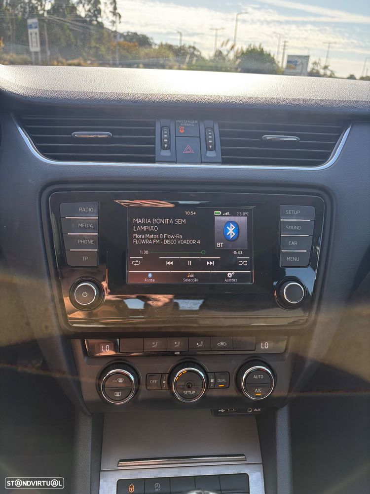 Skoda Octavia Break 1.6 TDi Ambition - 22