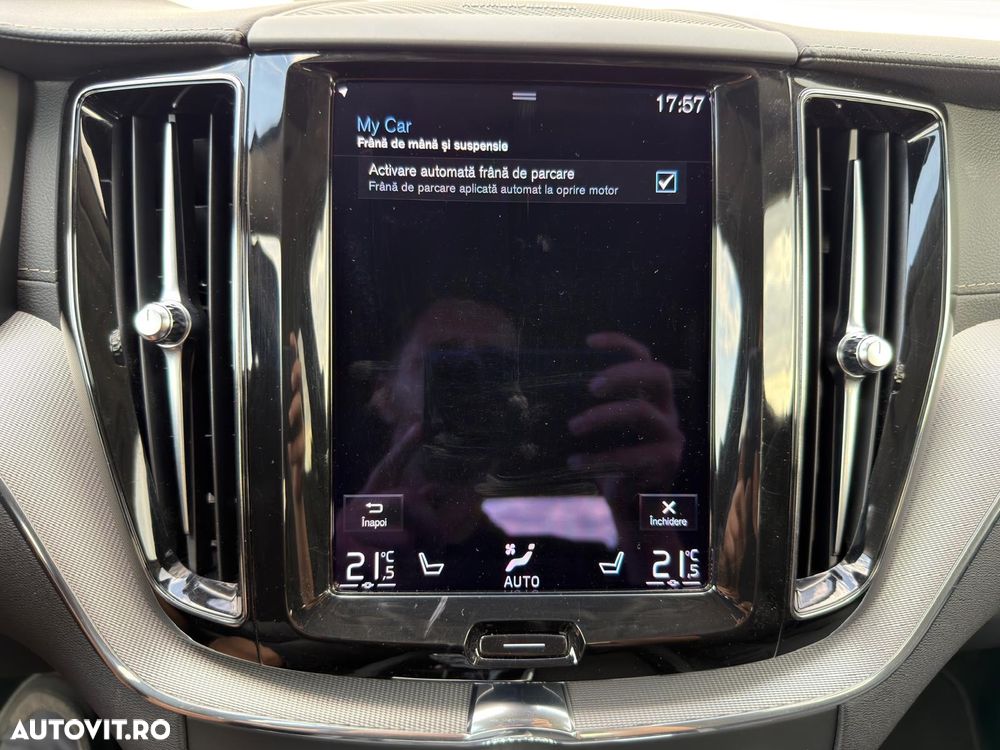 Volvo XC 60 B5 MHEV AT8 AWD Inscription - 30