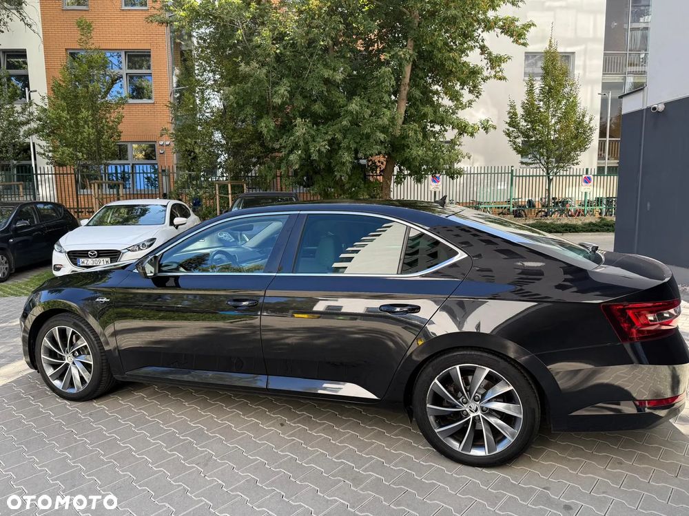 Skoda Superb 2.0 TSI L&K DSG - 7