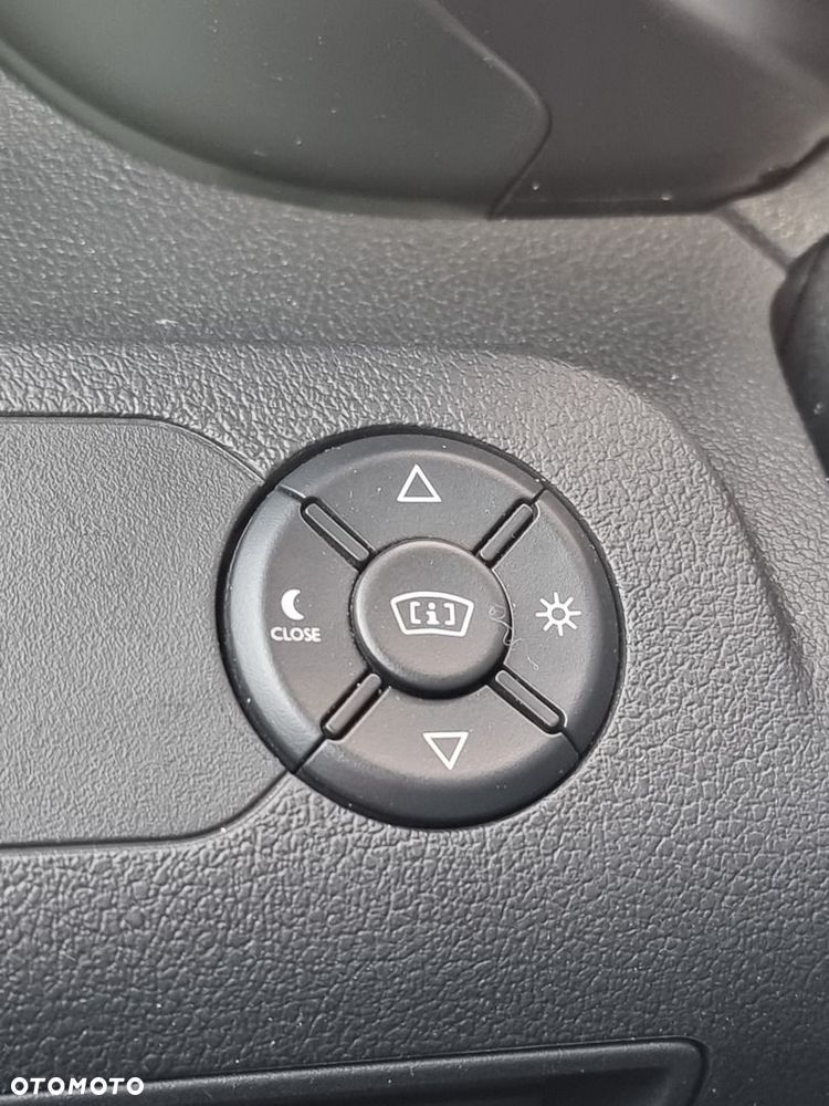 Citroën Berlingo XL 1.5 BlueHDI Shine S&S (7-os.) - 33