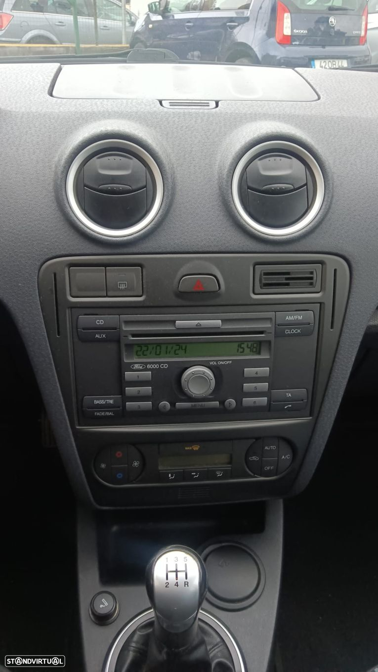 Ford Fusion 1.4 TDCI Trend - 6