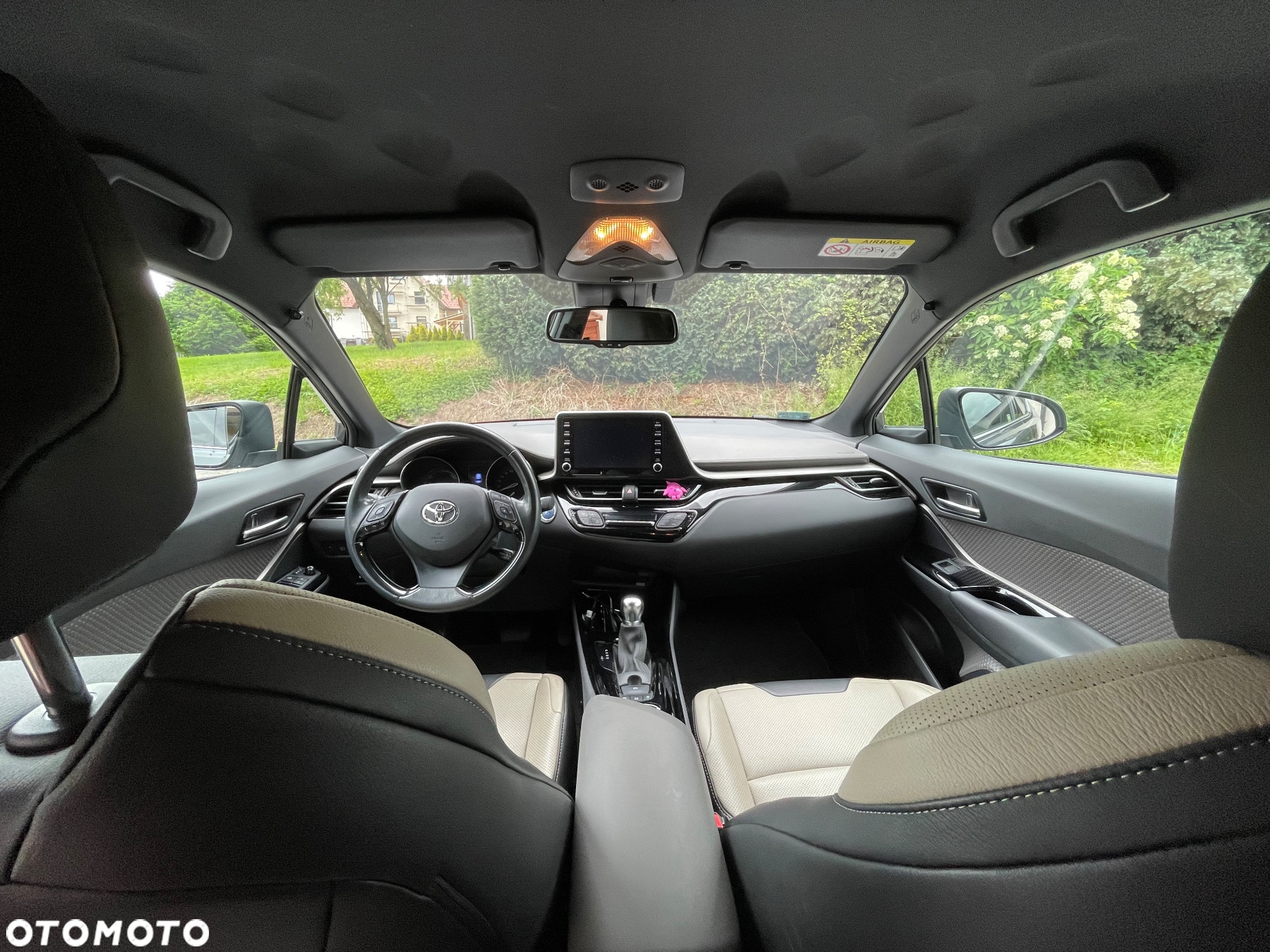 Toyota C-HR 2.0 Hybrid Executive - 7