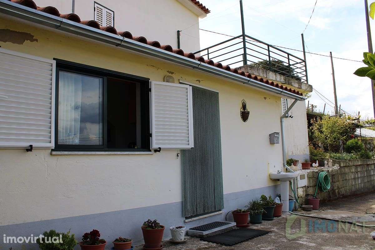 Moradia T3 - Grande imagem: 2/33