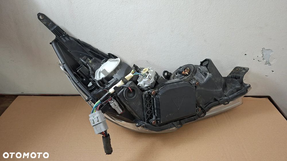 SUBARU LEGACY V OUTBACK IV LAMPA LEWA PRZÓD XENON EU - 12