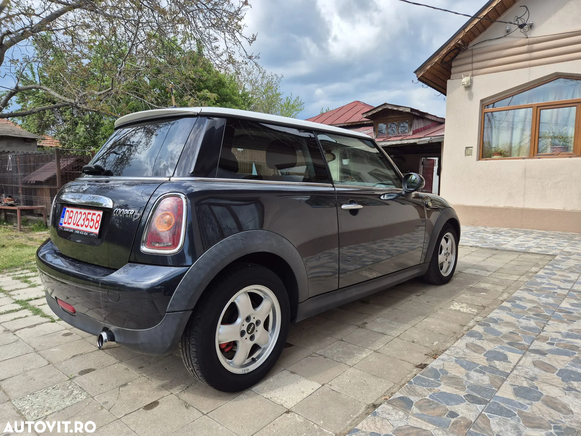 Mini Cooper D - 4