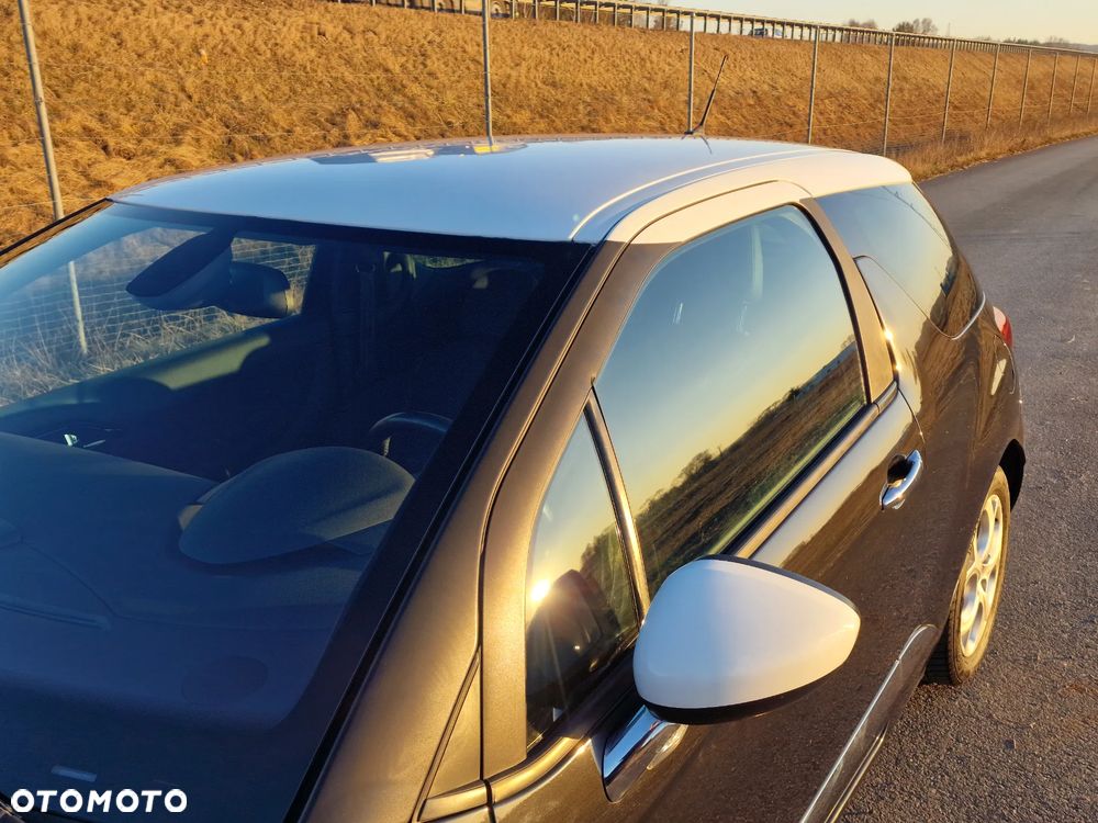 Citroën DS3 VTi 120 SoChic - 10