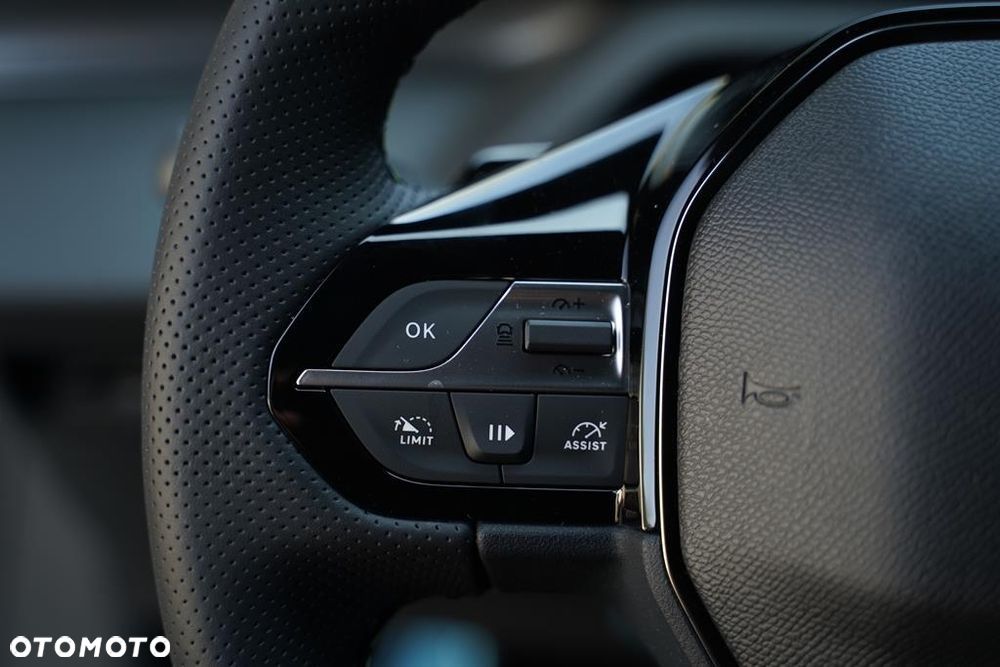 Peugeot 308 1.2 mHEV GT S&S e-DCS6 - 15