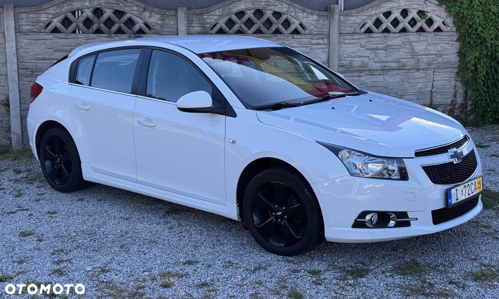 Chevrolet Cruze 1.8 LTZ+ - 19
