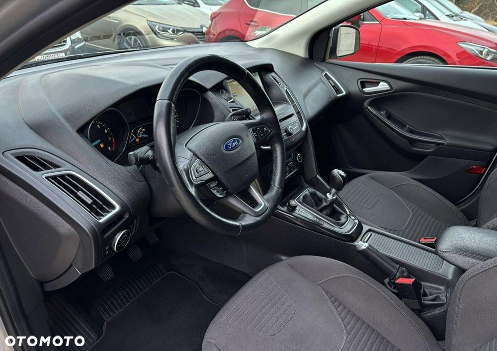 Ford Focus 1.5 EcoBoost STart-Stopp-System Titanium - 12