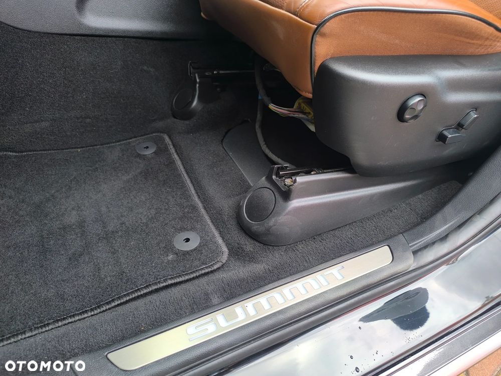 Jeep Grand Cherokee - 8