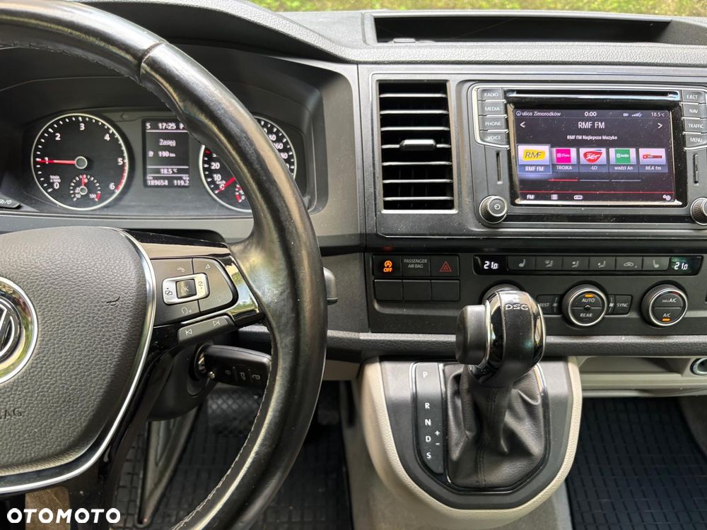 Volkswagen California - 12