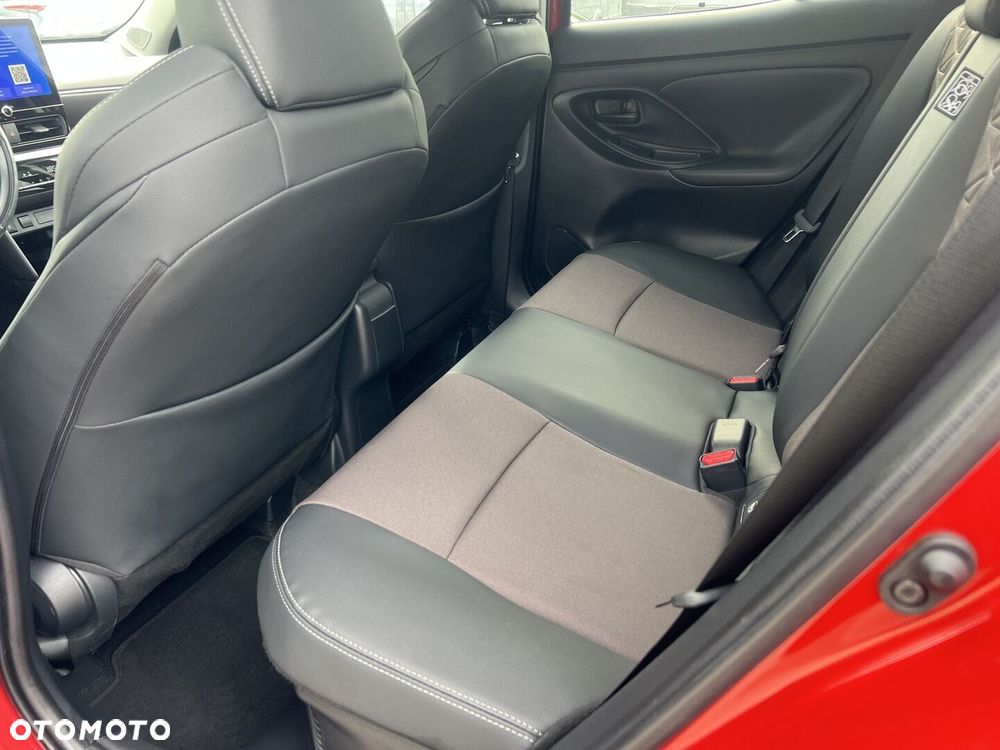 Toyota Yaris Cross Hybrid 1.5 Executive - 14