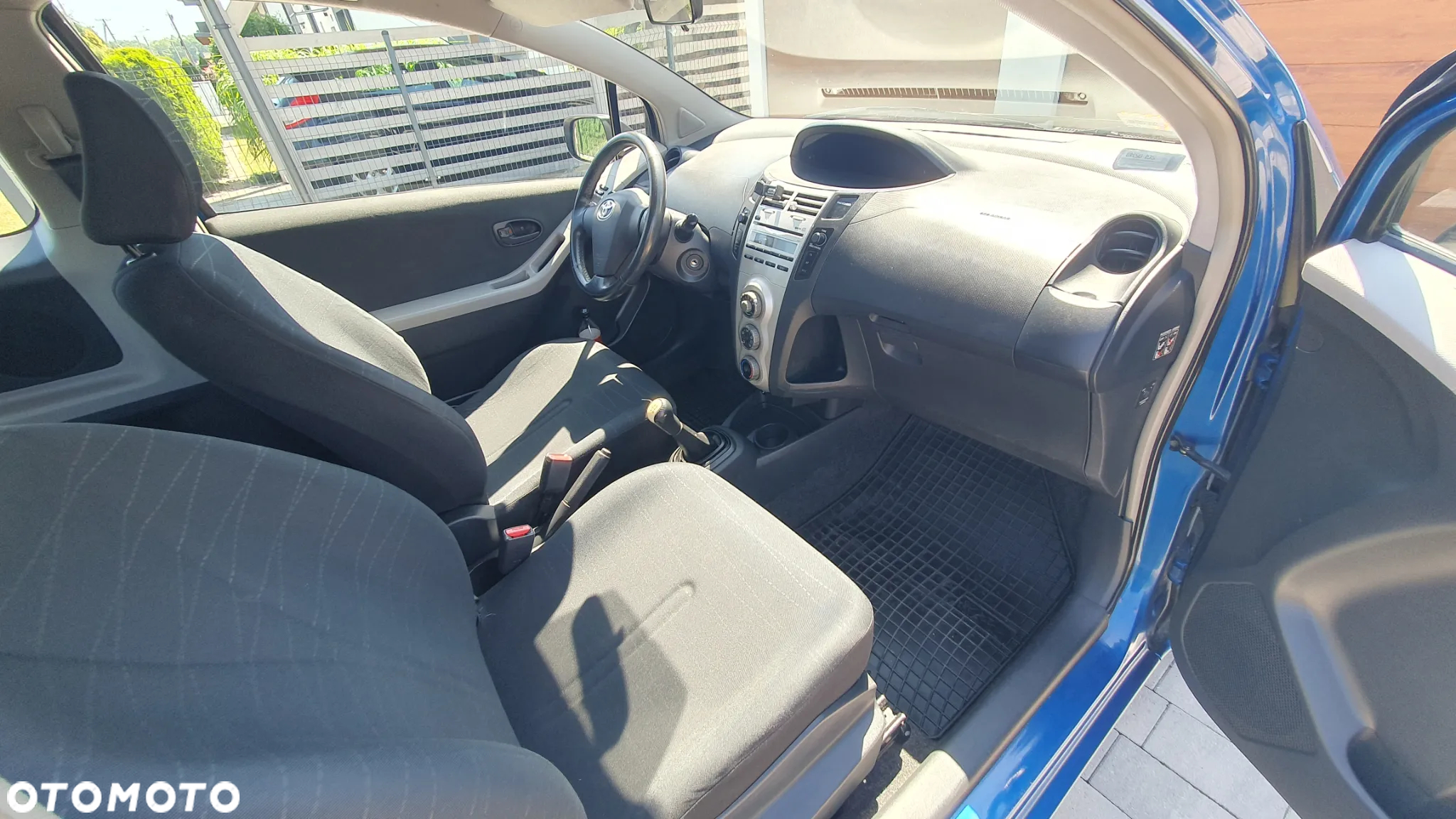 Toyota Yaris 1.0 Luna A/C - 14