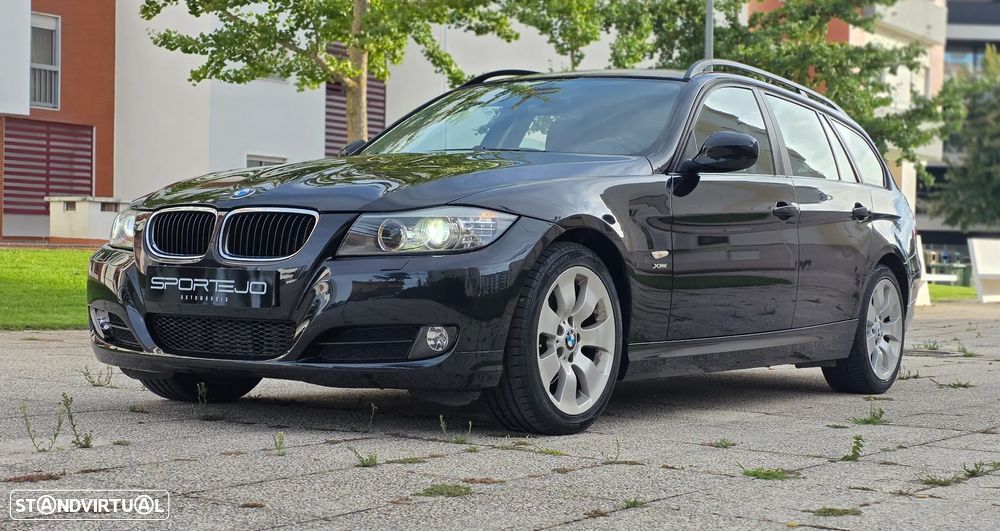 BMW 320 d Touring Navigation Sport - 1