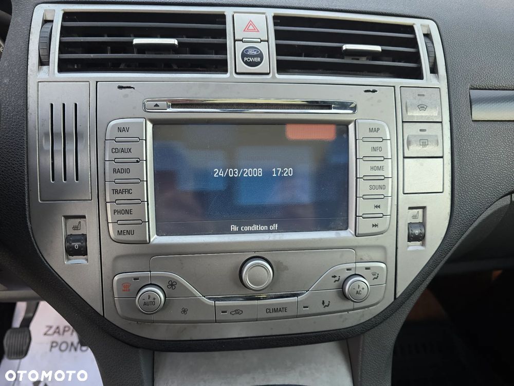 Ford Kuga 2.0 TDCi 4x4 Trend - 12