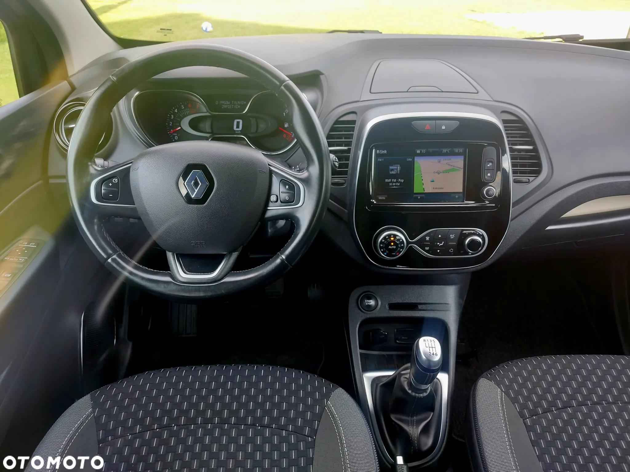 Renault Captur TCe 130 GPF INTENS - 31