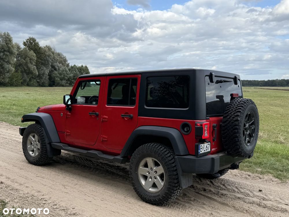 Jeep Wrangler - 5