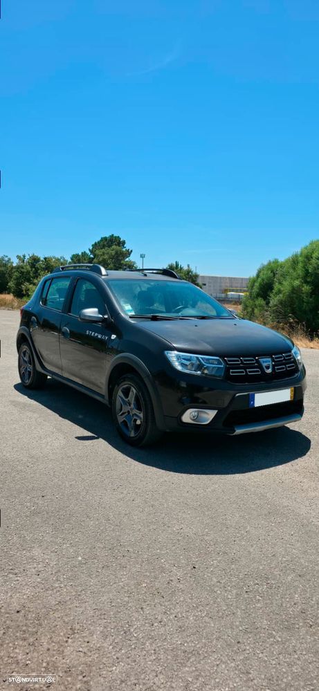 Dacia Sandero 1.5 dCi Stepway - 1