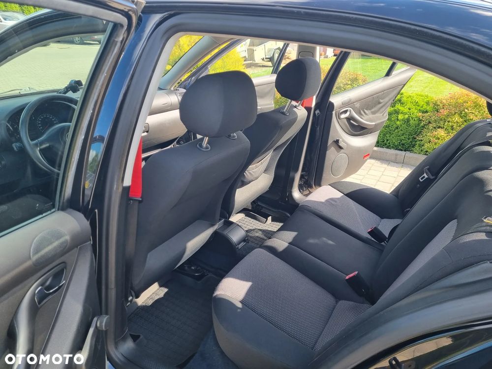 Seat Leon 1.6 Spirit - 8