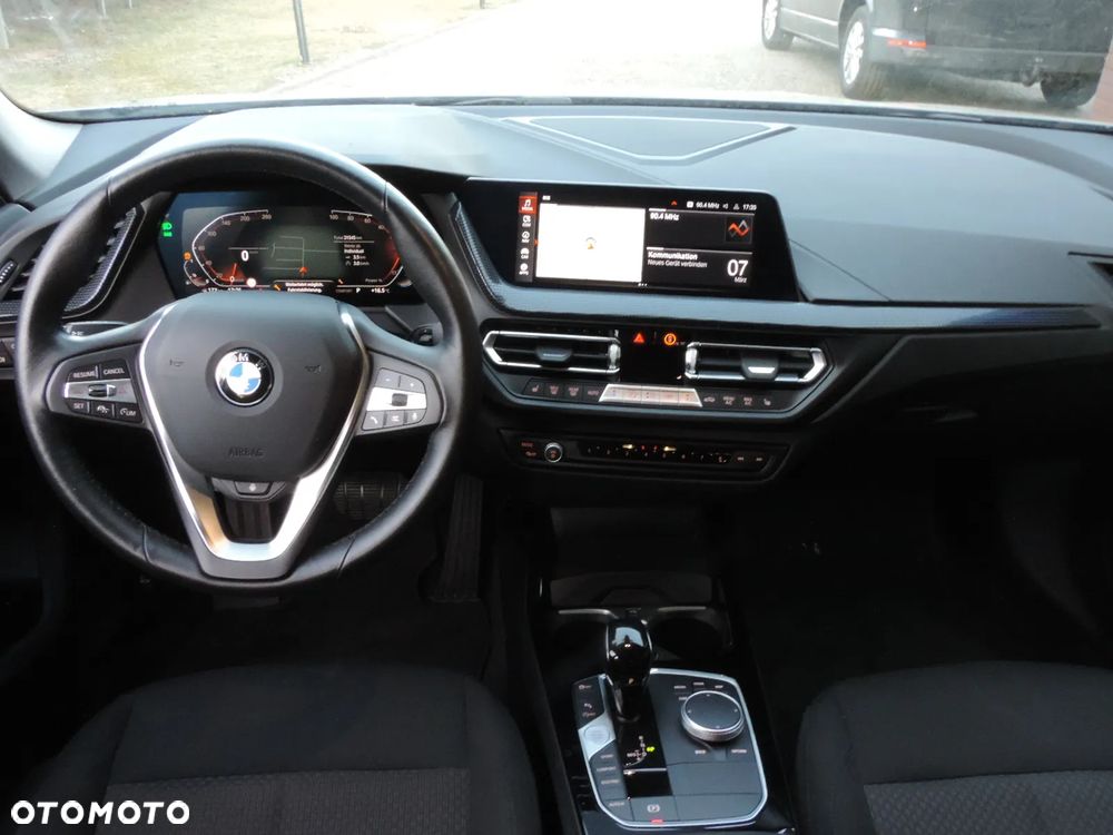 BMW Seria 2 218i Edition Colorvision - 3