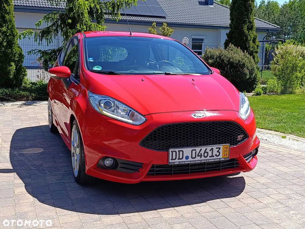 Ford Fiesta ST - 2