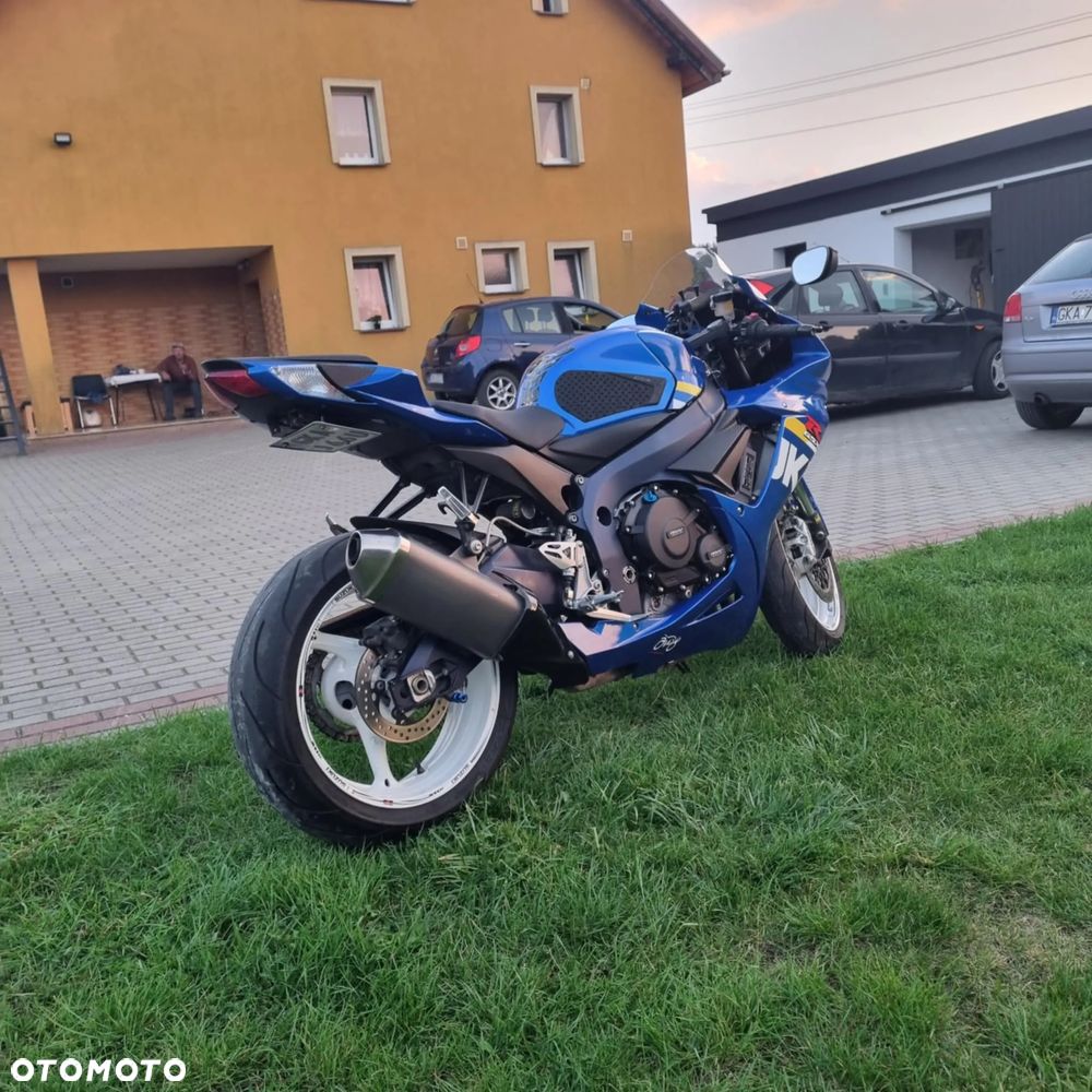 Suzuki GSX-R - 2