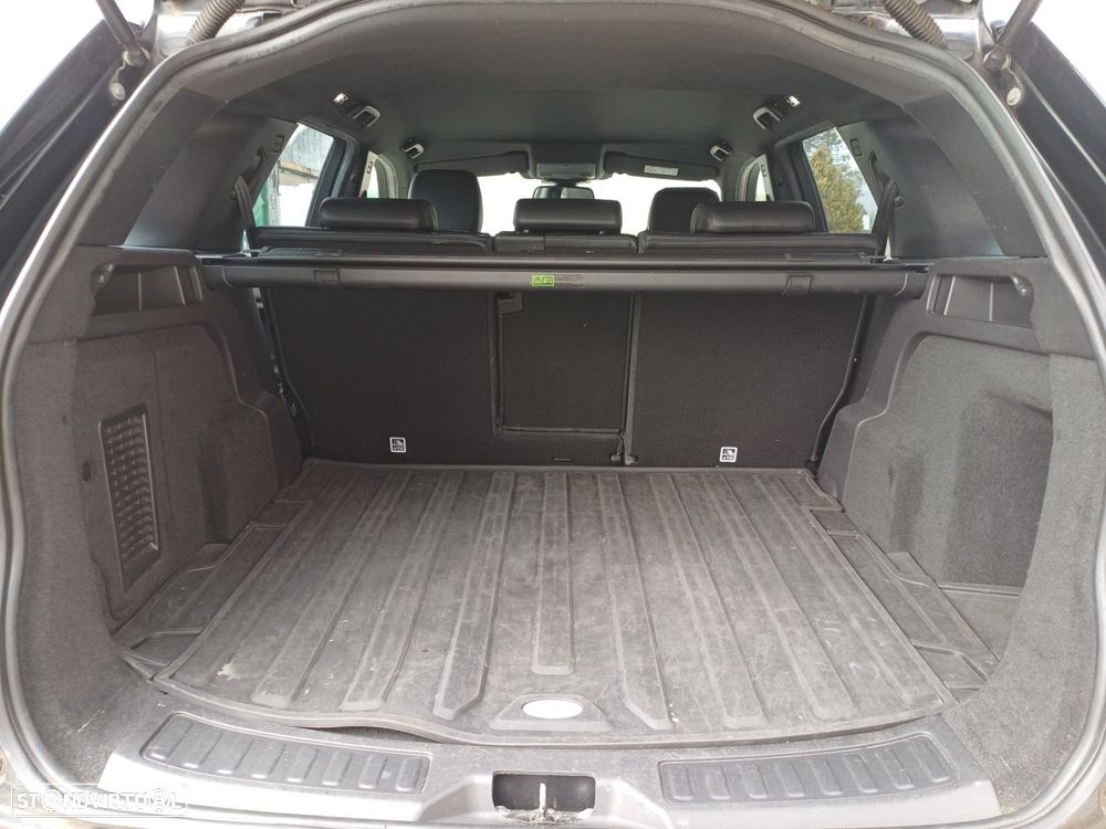 Land Rover Discovery Sport 2.0 TD4 SE - 24