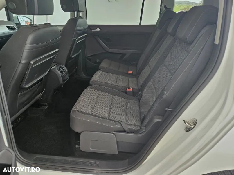 Volkswagen Touran 2.0 TDI Comfortline - 7