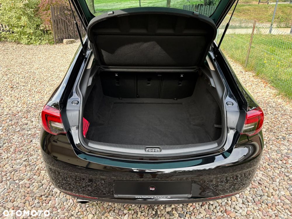 Opel Insignia CT 2.0 CDTI - 17