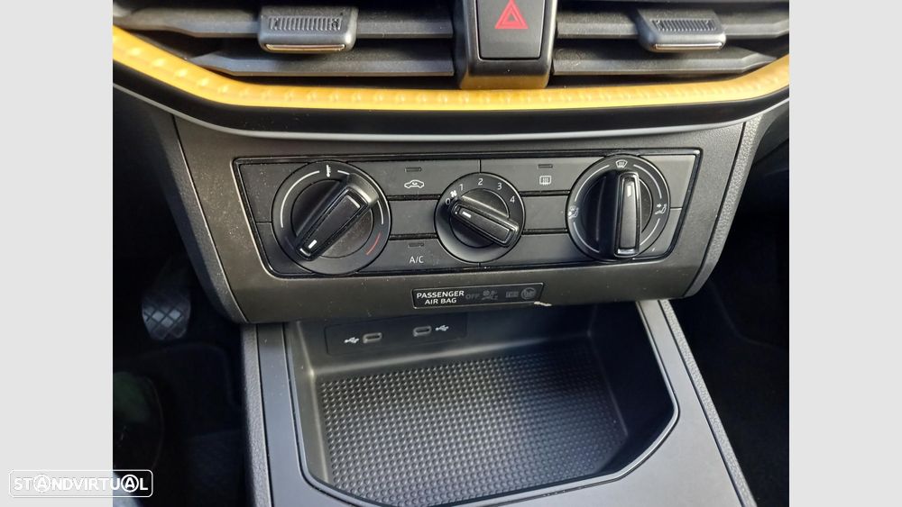 SEAT Ibiza 1.0 TSI Reference - 18