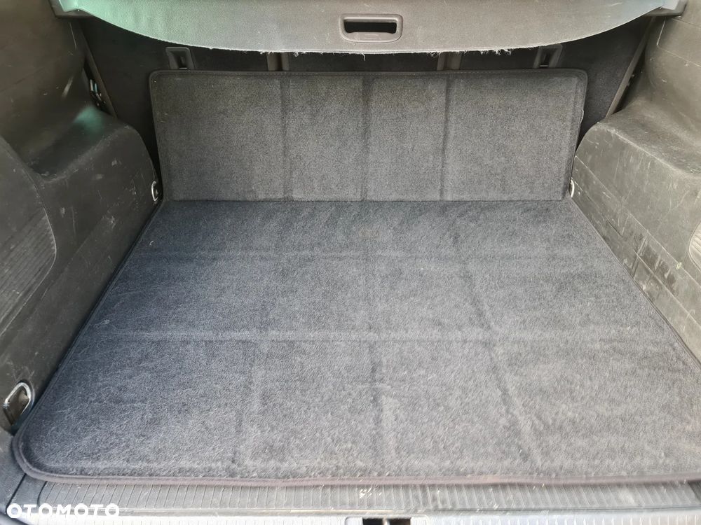 Opel Zafira Tourer 1.8 Style - 24