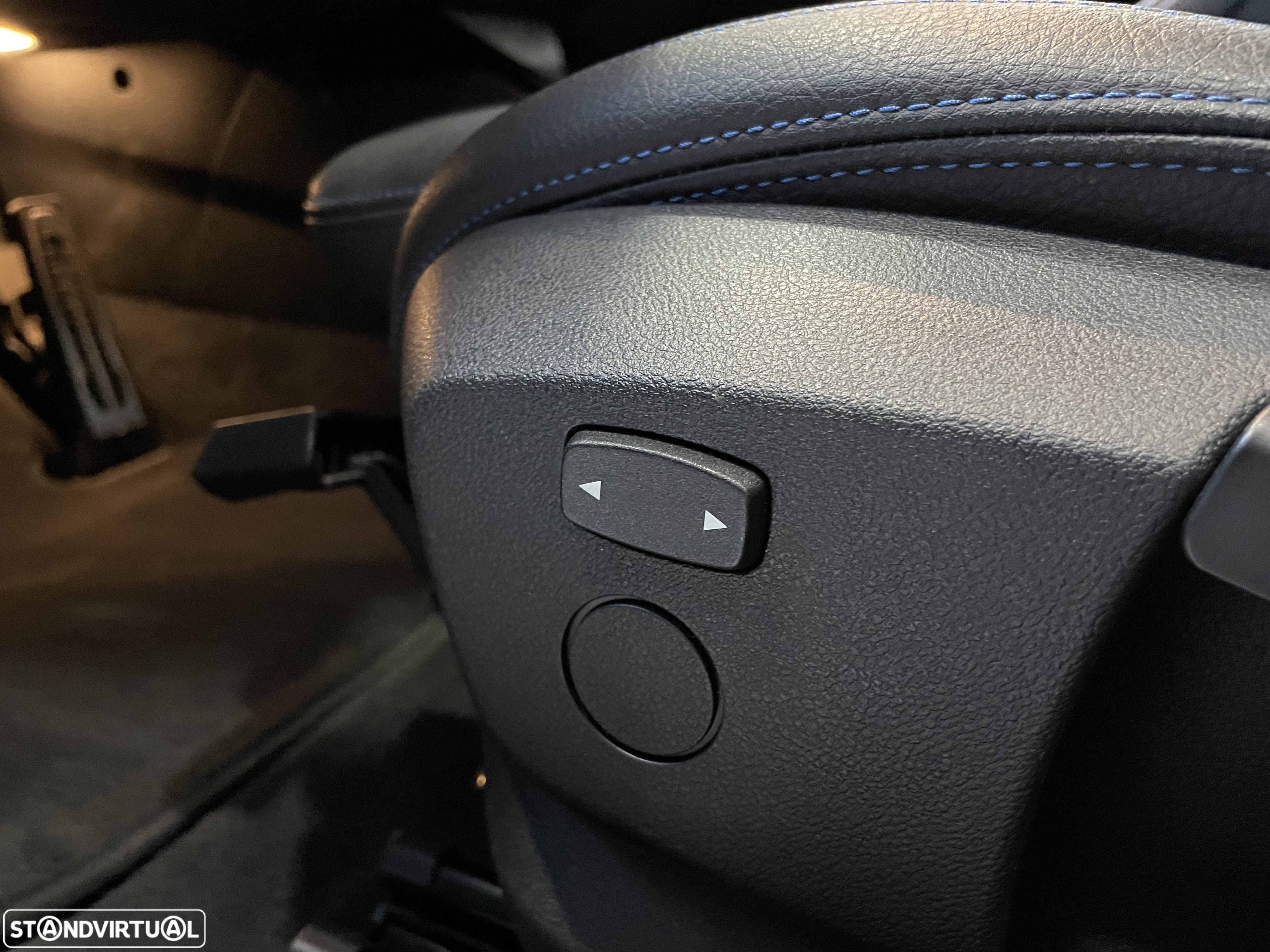 BMW 116 d Pack Desportivo M - 40