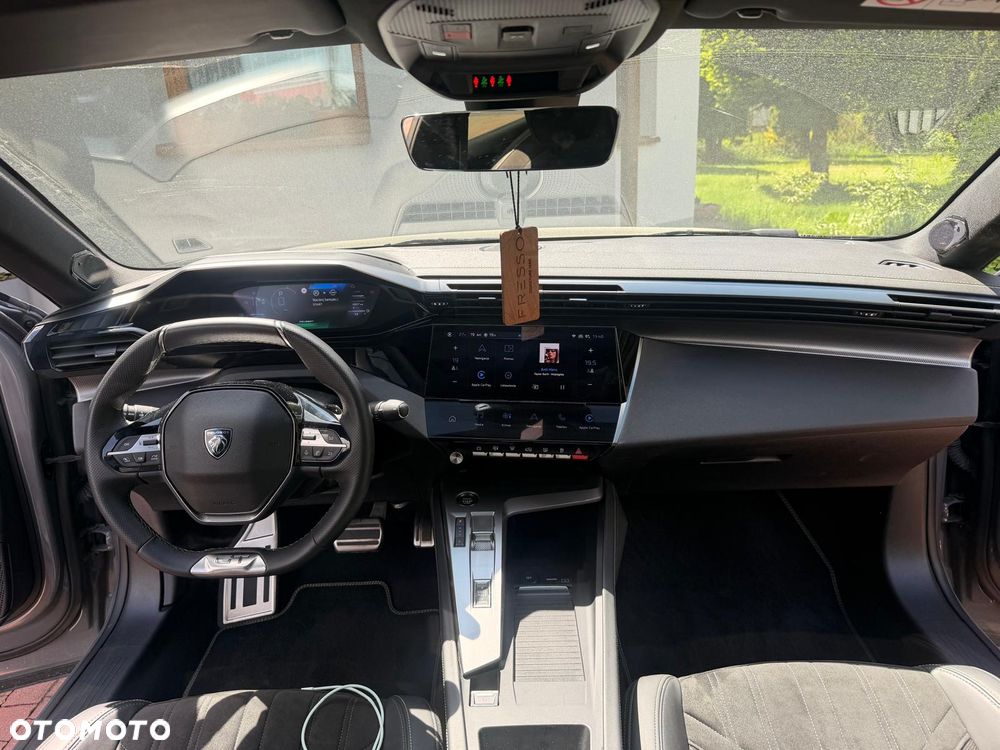 Peugeot 408 1.6 Plug-In Hybrid 180 GT EAT8 - 5