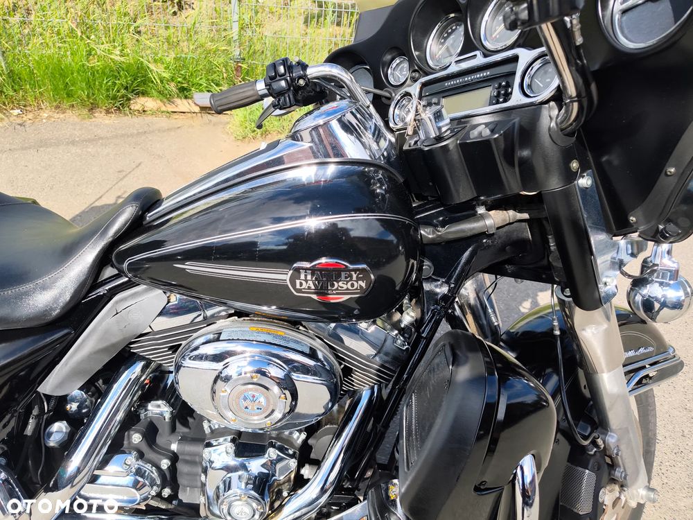 Harley-Davidson Touring Electra Glide - 30