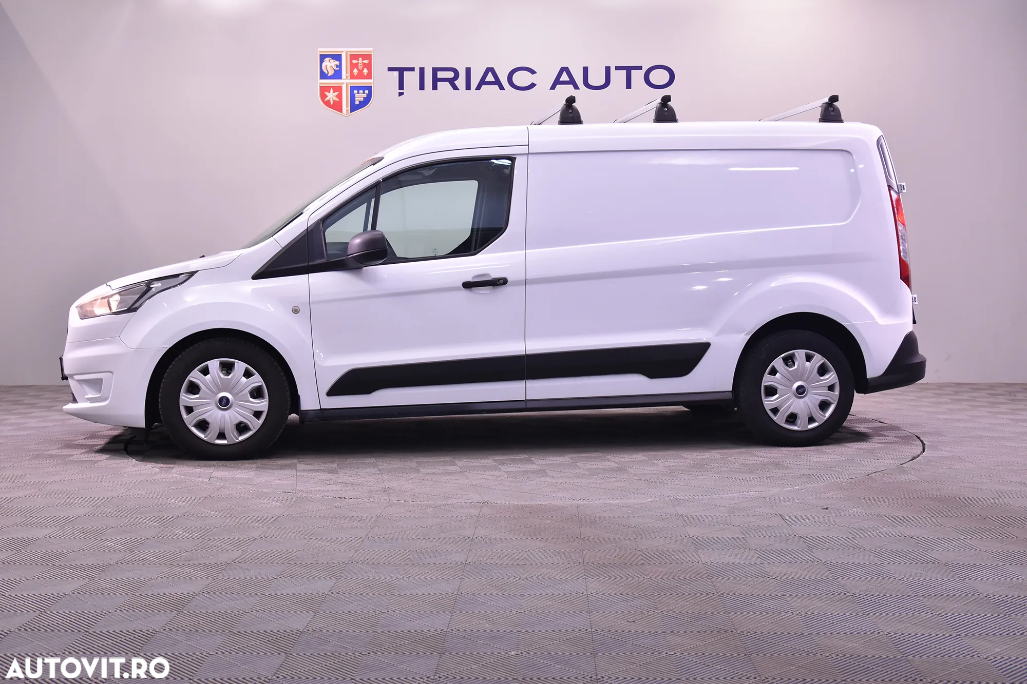 Ford Transit Connect - 2