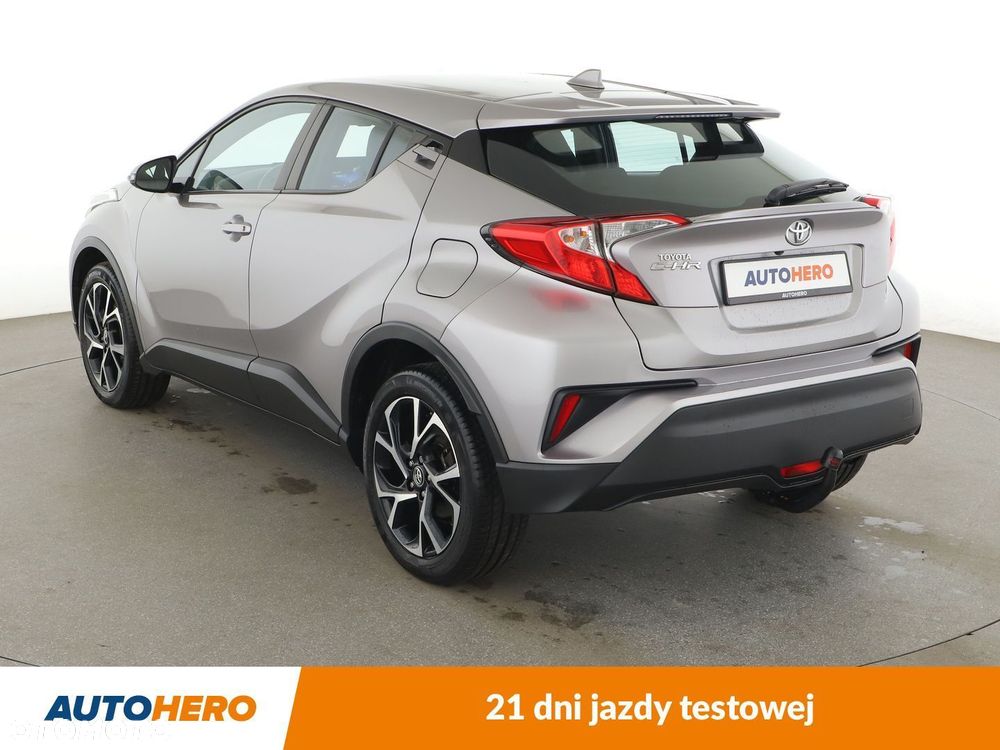 Toyota C-HR - 4