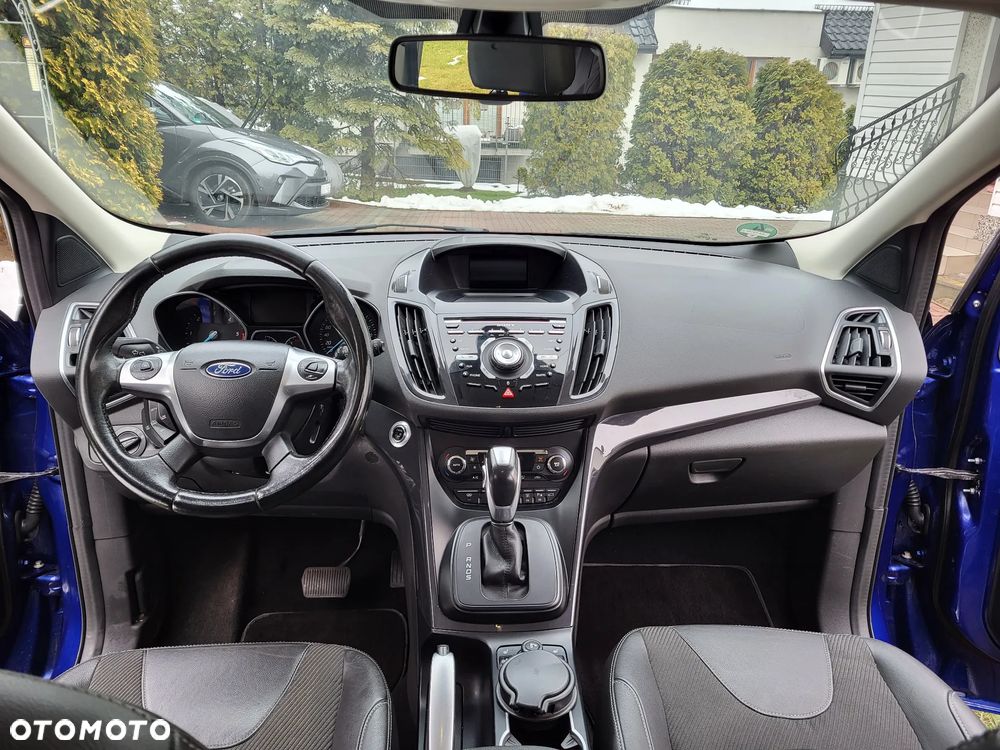 Ford Kuga 2.0 TDCi 4x4 Titanium - 13