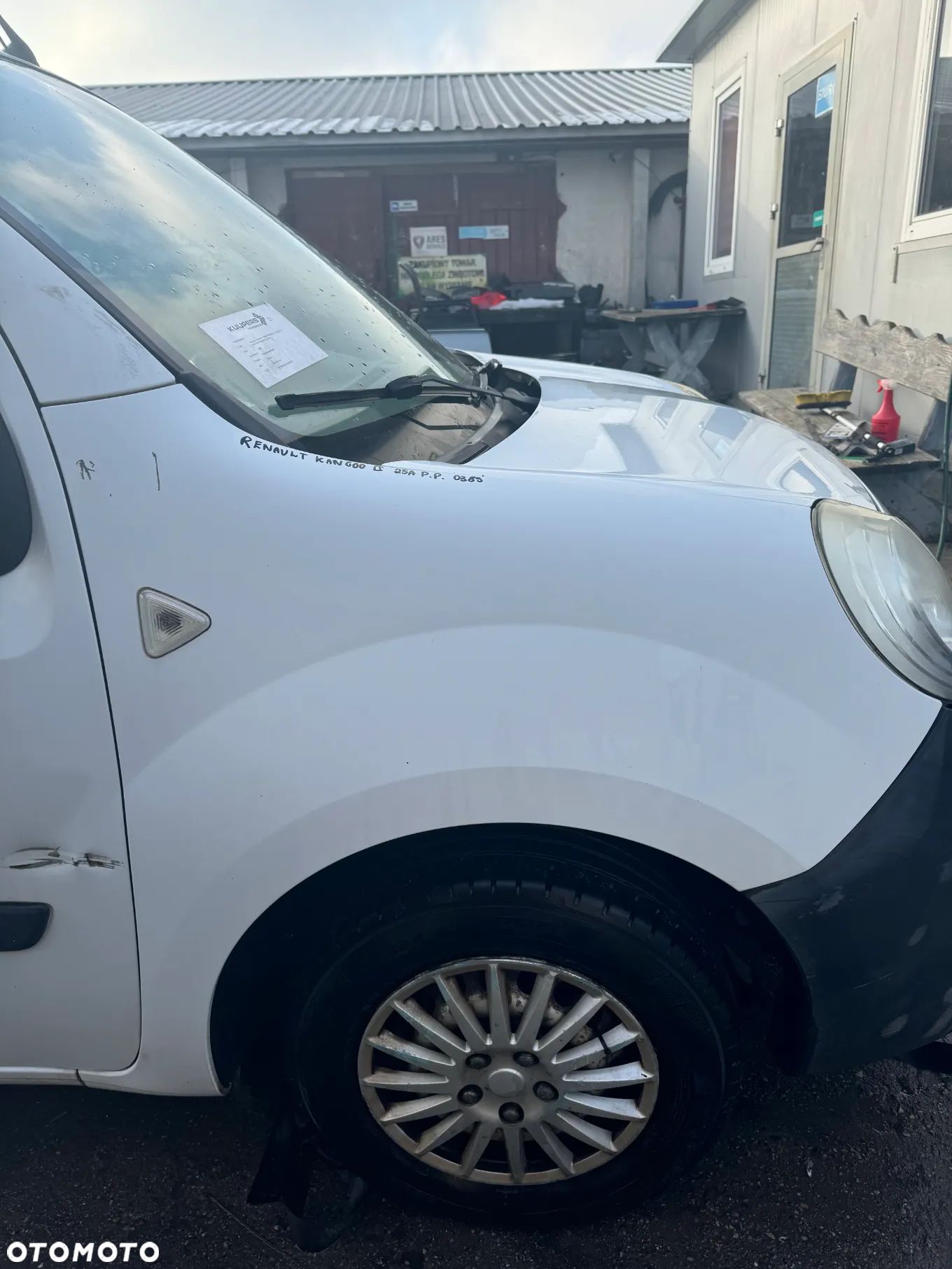 RENAULT KANGOO II BŁOTNIK PRAWY PRZEDNI PRZÓD 0389 - 1