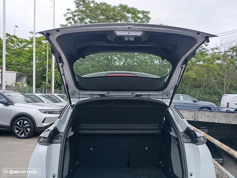 Peugeot 2008 1.2 PureTech Active - 7