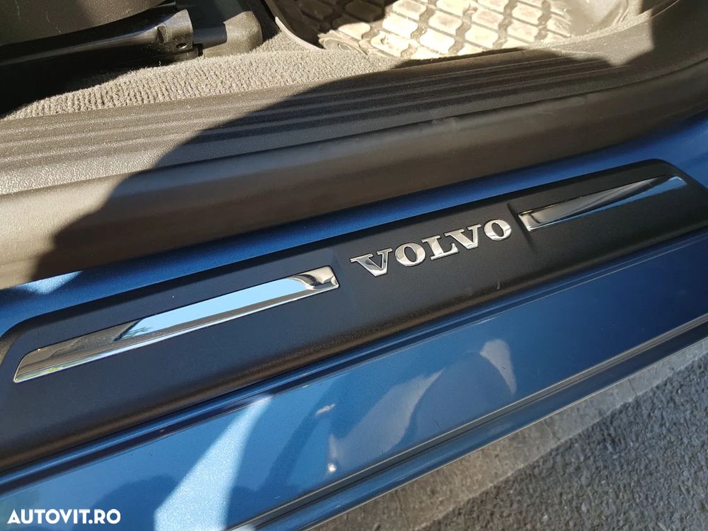 Volvo V40 D4 VEA Momentum - 10