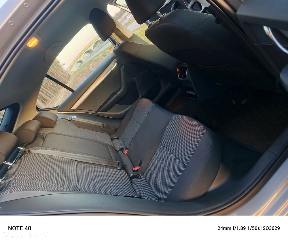 Skoda Octavia 1.6 TDI Active - 27