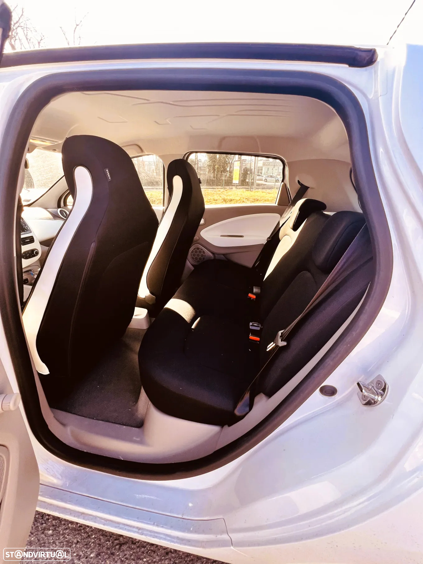 Renault Zoe (c/ Bateria) 22 kwh Life - 9