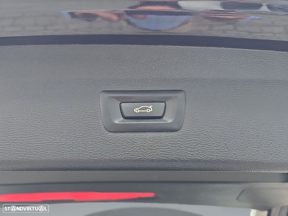 BMW X1 16 d sDrive Advantage Auto - 39