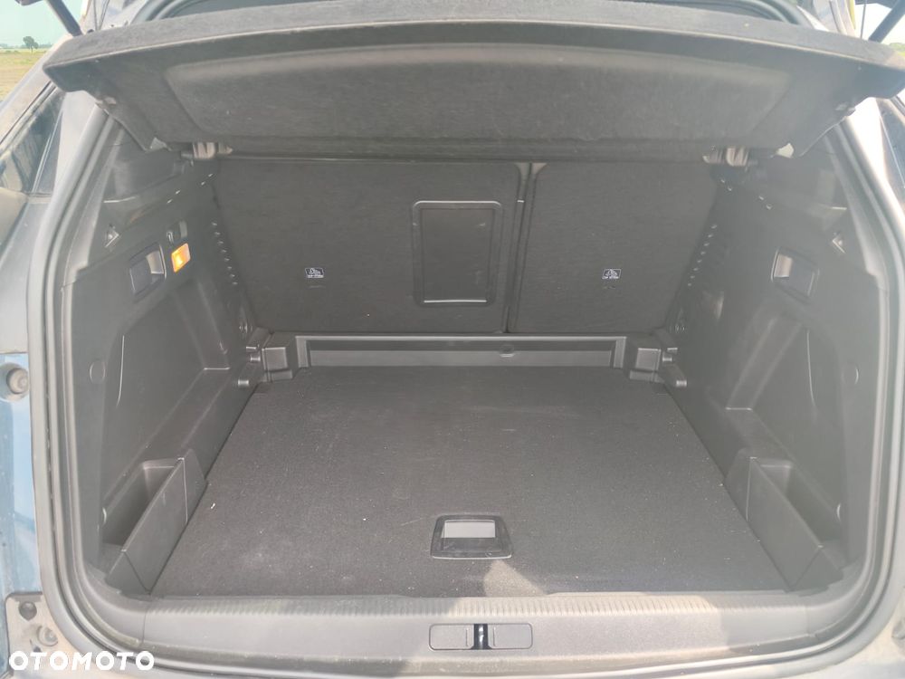 Peugeot 3008 BlueHDi 130 Stop & Start EAT8 Allure - 7