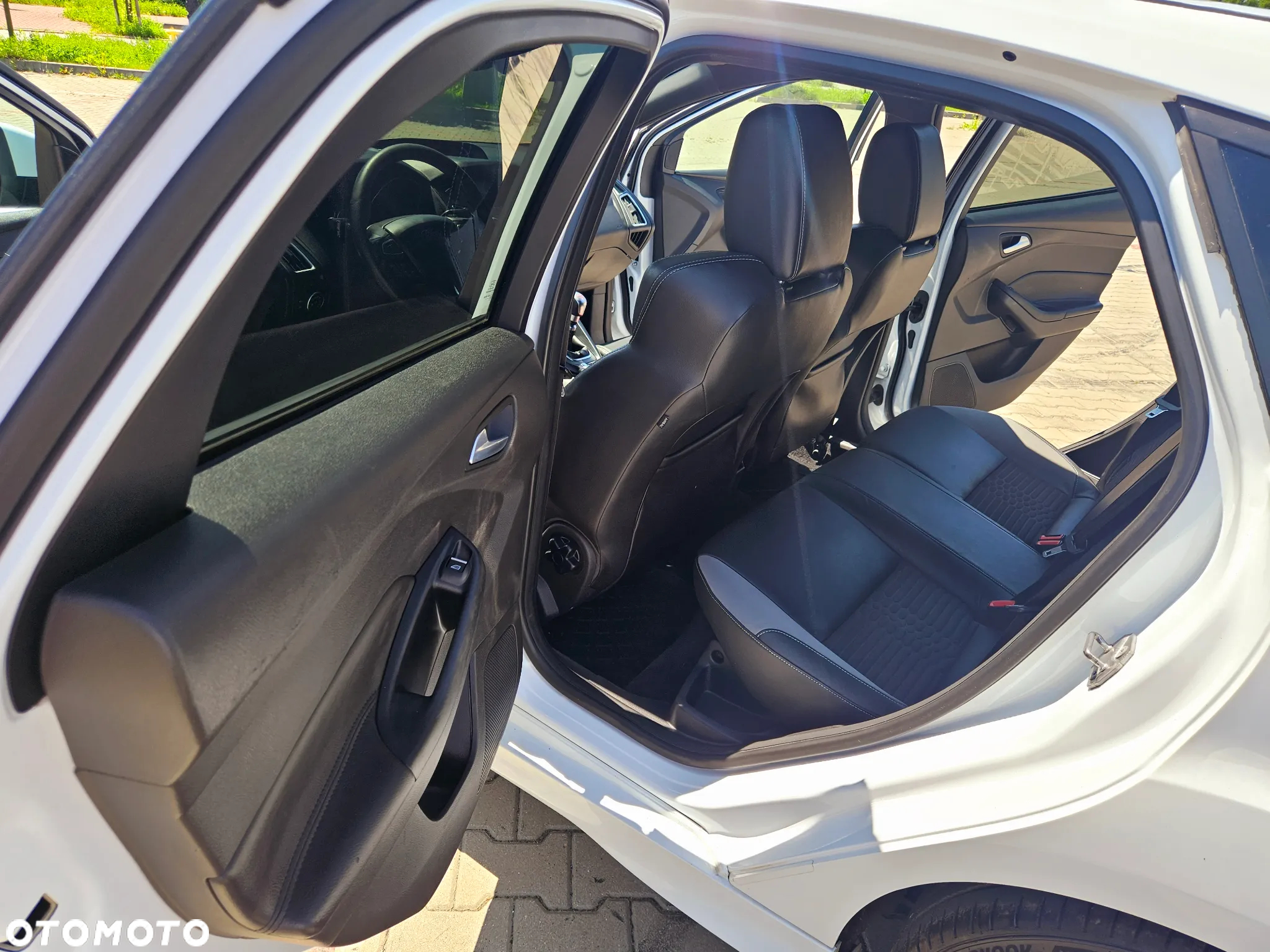 Ford Focus 2.0 TDCi ST mit Leder-Sport-Paket - 23