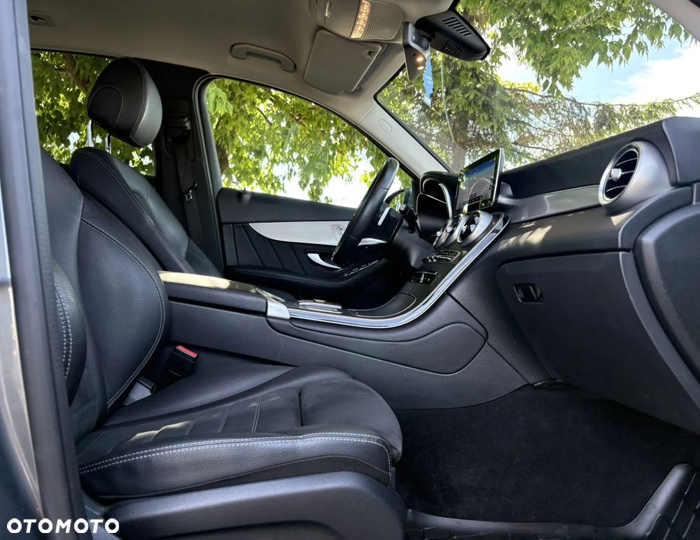 Mercedes-Benz GLC 200 d 4-Matic - 28