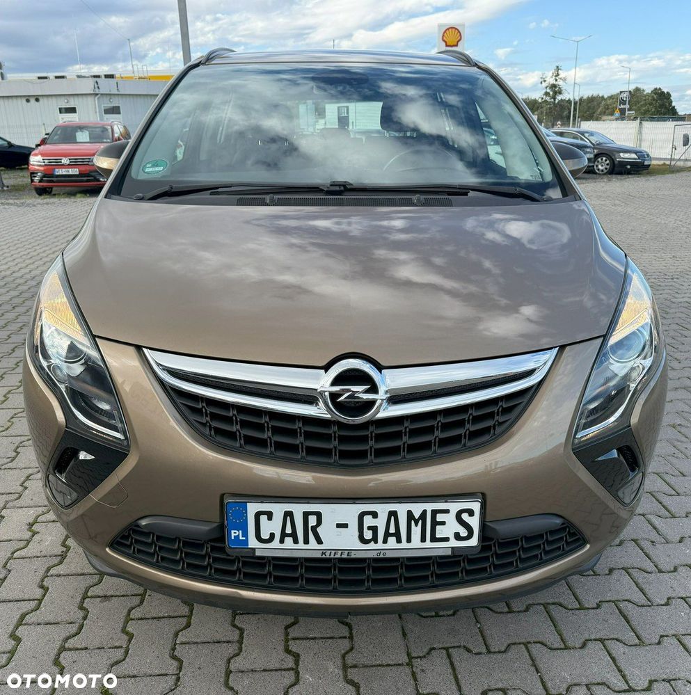 Opel Zafira - 10