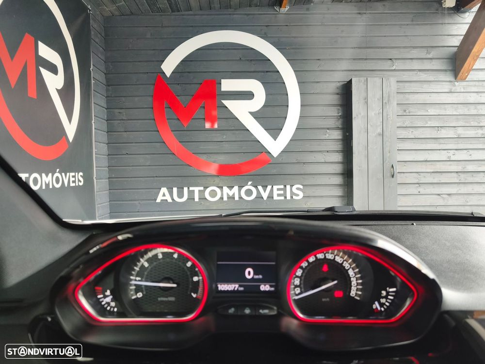 Peugeot 208 1.6 THP GTi - 13