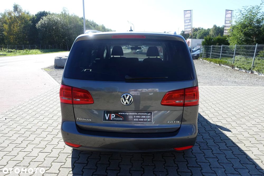Volkswagen Touran 2.0 TDI DPF STYLE - 6